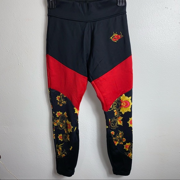 Nike Sportswear Limited Edition Floral Leggings - Picture 1 of 10